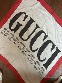 Foulard gucci