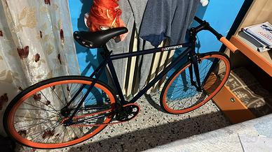 Bici corsa, scatto fisso