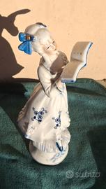 Statuine Figurine Scultura in Porcellana Marchio N