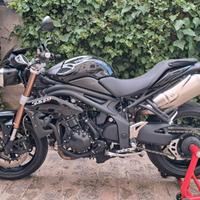 Triumph Speed Triple 1050 - 2011