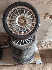 kit cerchi in lega BMW 530 del 2005