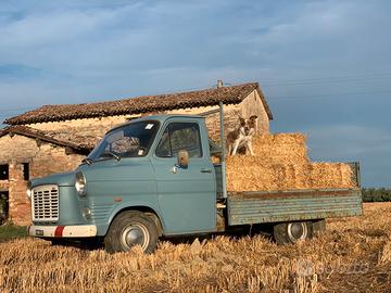 FORD TRANSIT MK1 CASSONATO – 1974 – DIESEL