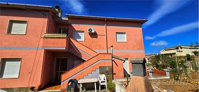 Appartamento pronto da abitare con giardino