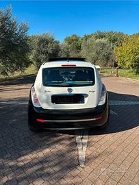 Lancia Y 1300 multijet