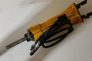 Martellone per miniescavatore da 15 a 25 quintali