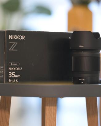 Nikon 35mm f1.8 S
