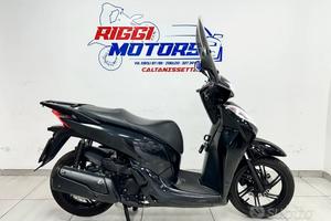 Honda SH 300 i TOTAL BLACK FINANZIABILE