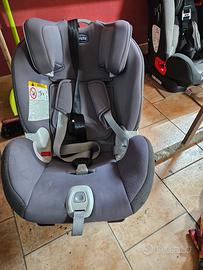 seggiolino chicco  gro-up 1-2-3 isofix