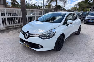 RENAULT CLIO 1.2 75CV 110.000KM