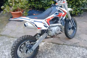 Pit Bike PBS 125 4 Tempi