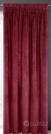 tenda in velluto rosso borgogna fatta dal tappezzi