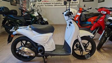 Aprilia Scarabeo Street 50 Bianco (210)