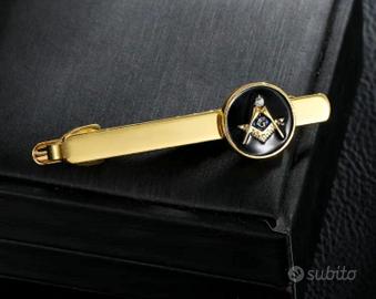 Fermacravatta Massonicocolor oro con un emblema