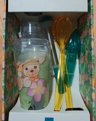 Shaker con accessori Thun nuovo.