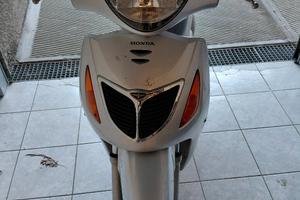 Honda SH 125 2001 NON MARCIANTE