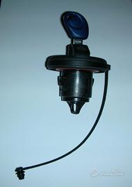 Tappo serbatoio con chiave