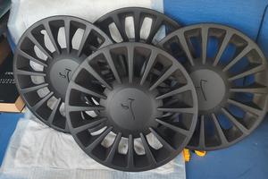 4 copricerchi lancia ypislon da 15 tutto 25 euro 