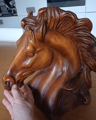 scultura in legno