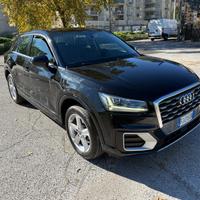AUDI Q2 1600 TDI SLINE interno ed esterno