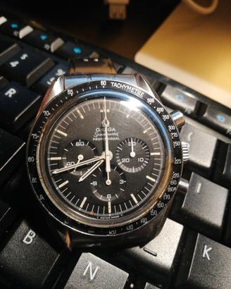 OMEGA Speedmaster  Professional