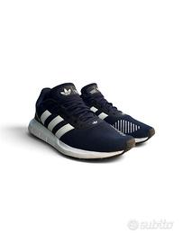 Scarpe Adidas Swift Run 22 Blu/Bianco Taglia 42
