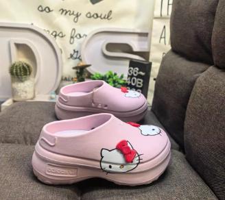 Pantofole chiuse adidas x Hello Kitty, taglia 38