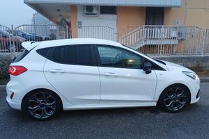 ford fiesta mk8 st line 1.5 diesel stupenda