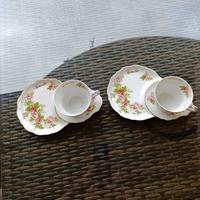 2 tazze da té “Royal Month” - mese settembre