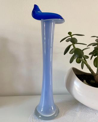 Vaso in vetro artistico a forma di fiore blu