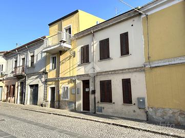 CASA INDIPENDENTE A OSSI