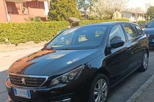 Peugeot 308 Gt Line 130Cv automatica