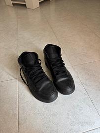 Sneakers Jordan Air Jordan 1 Mid Triple Black