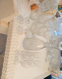 set bicchieri piu bottiglia 