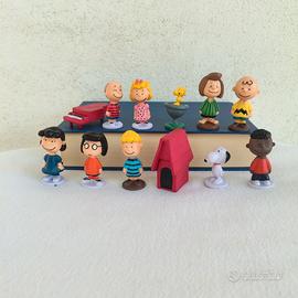 Set completo Peanuts 12 personaggi