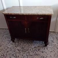 Credenzina piano marmo