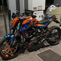 Ktm duke 125
