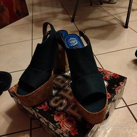 Sandali Jeffrey Campbell