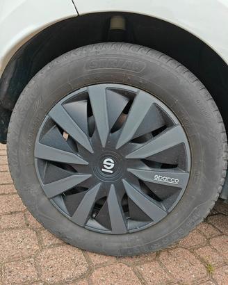 Cerchi ferro 15'' + gomme + copricerchi Sparco