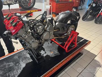 MV Agusta Brutale 910r