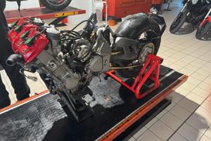 MV Agusta Brutale 910r