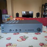 Amplificatore NAD 302 erede del mitico 3020