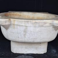 Antica acquasantiera marmo lavabo fioriera fontana