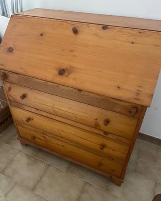 Secretaire in legno massiccio