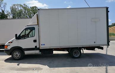 IVECO 35/A FURGONE