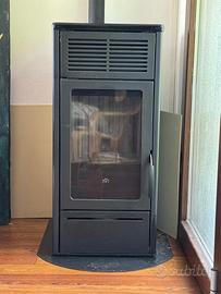 Stufa a pellet Edilkamin Nara Plus 9kw semi nuova