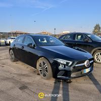 MERCEDES-BENZ A 180 d Automatic Business Extra