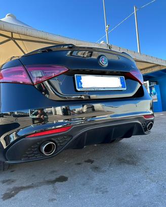 Alfa Romeo Giulia 2.2 150cv Business Sport