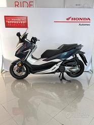 Honda Forza 300 usata in vendita in Campania