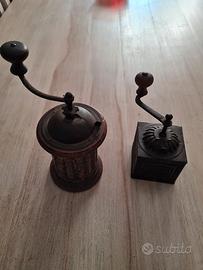 Coppia macina caffè antichi 