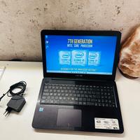 Computer portatile pc Asus X556UAK 8gb ram  500 Gb